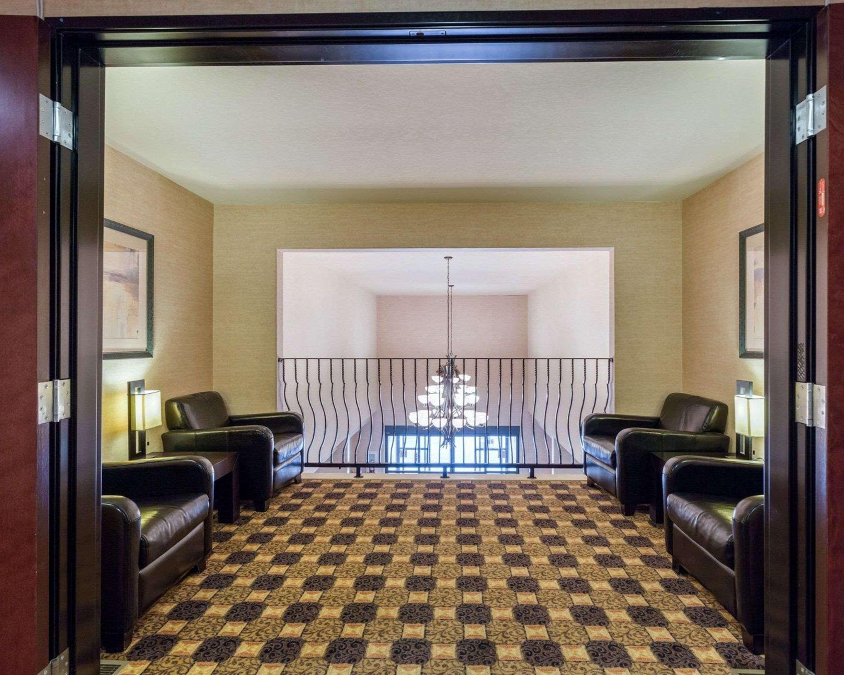Quality Suites Huntsville Exterior foto