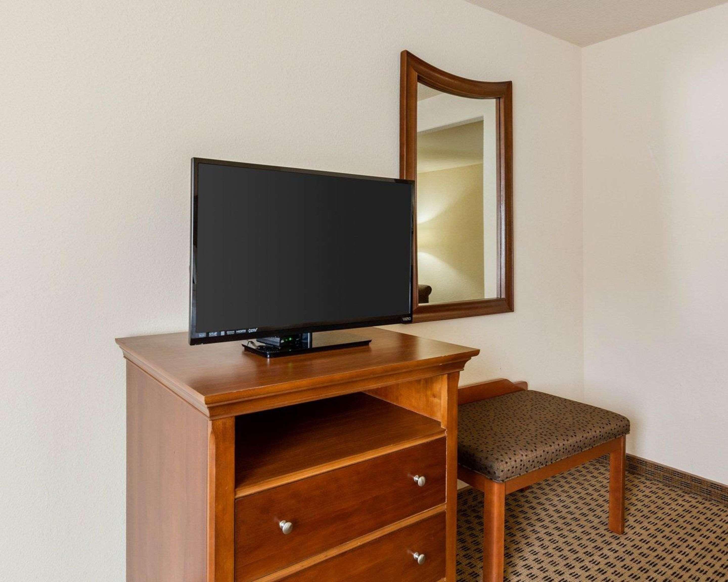 Quality Suites Huntsville Exterior foto