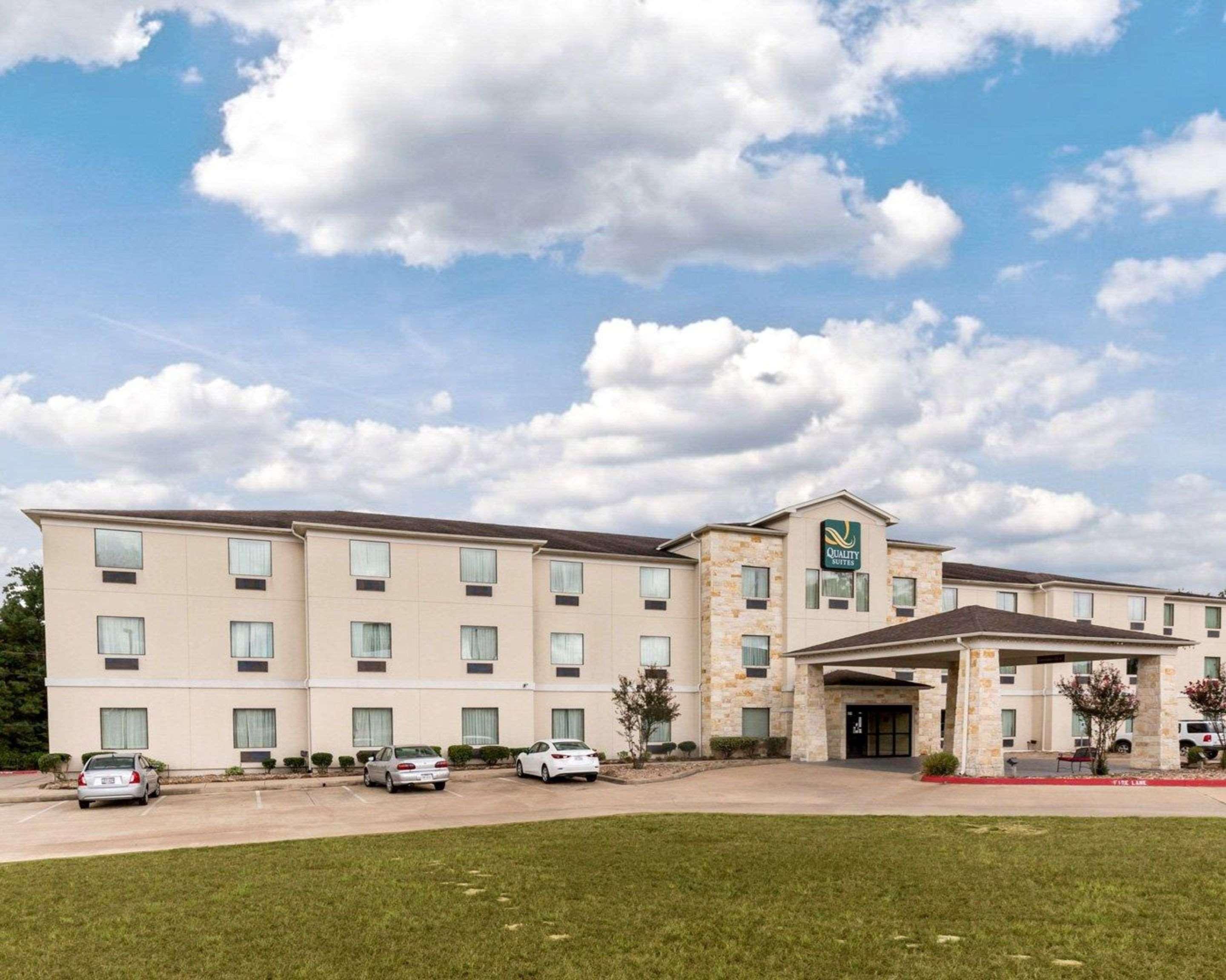 Quality Suites Huntsville Exterior foto