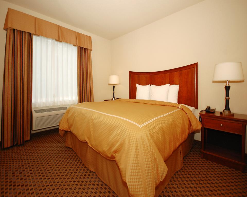 Quality Suites Huntsville Exterior foto